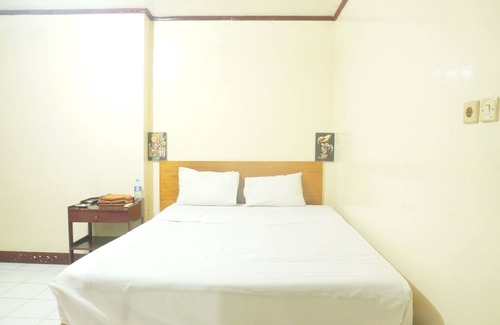 Makassar Hotel | Hotel O Rumah Massagena Syariah Near Gedung Olahraga Enrekang