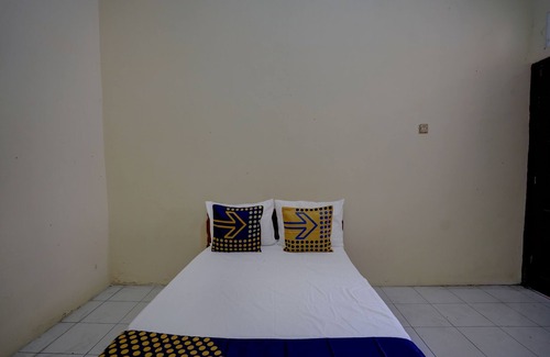 Prigen Hotel | Hotel O Sunyoto Homestay Syariah