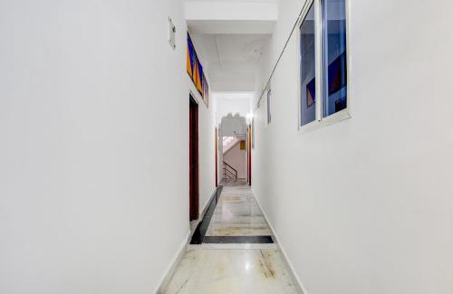 Kolar Road Hotel | Hotel O The Diamond Palace