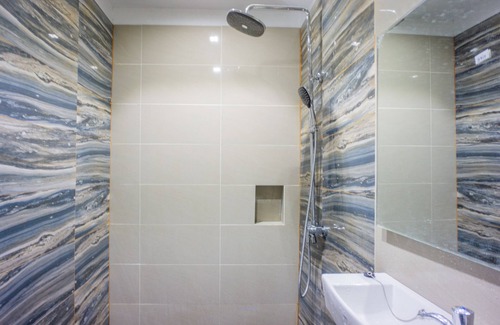 Lhokseumawe Hotel | Hotel O Wisma Kuta Karang