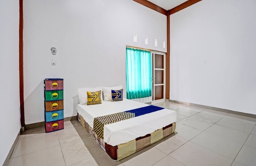 Pekalongan Hotel | Hotel O Wisma Subur Syariah