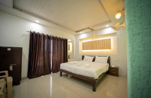 Gureghar Hotel | Hotel Orchid Palace