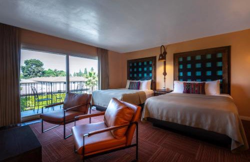 Northwest Anaheim Hotel | Hotel Pepper Tree Boutique Kitchen Studios - Anaheim