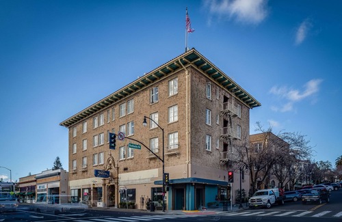 Petaluma Hotel | Hotel Petaluma, Ascend Hotel Collection