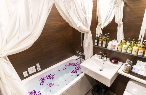 Hyakunincho Hotel | Hotel Petit Bali Garden Shin-Okubo - Adults Only