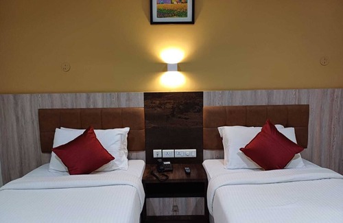 Tiruchirappalli Hotel | Hotel PL A Residency Tiruchirappalli