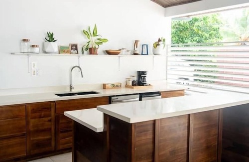 Ballena House | Hotel Por Que No?