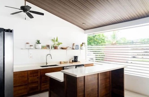 Ballena House | Hotel Por Que No?