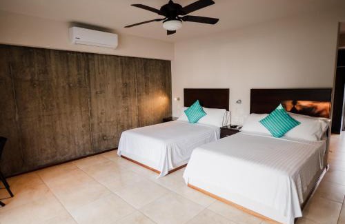 Barra de Potosi Hotel | Hotel Portofino