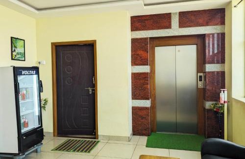 Tiruchirappalli Hotel | Hotel Prakash Residency with EV Station