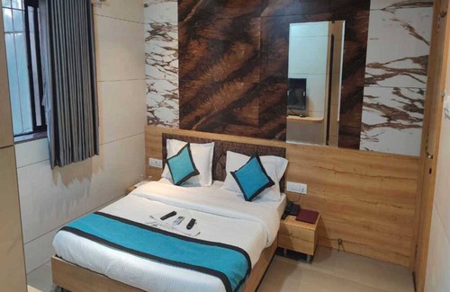 Bandra East Hotel | Hotel Prasad NX