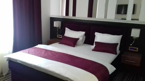 Central Serbia Bed & Breakfast | Hotel Prezident