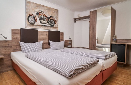 Guenzburg Hotel | Hotel Römer