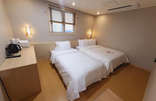 Pohang Hotel | Hotel razaB