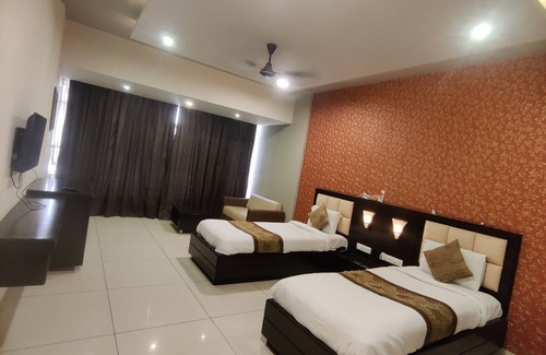 Vallabh Vidhyanagar Hotel | Hotel Restandview