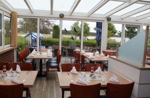 Breege Hotel | Hotel & Restaurant Am Wasser