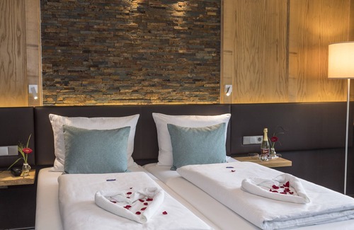 Donzdorf Hotel | Hotel & Restaurant Becher