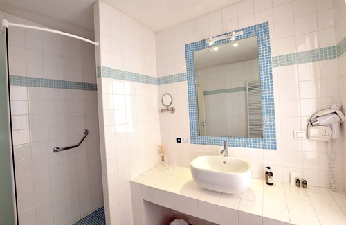 Revel Hotel | Hotel Restaurant du Midi