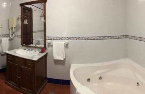 Antequera Hotel | Hotel Restaurante La Yedra