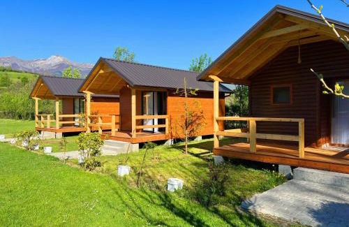 Diber House | Hotel Restorant Natyra Diber Camping