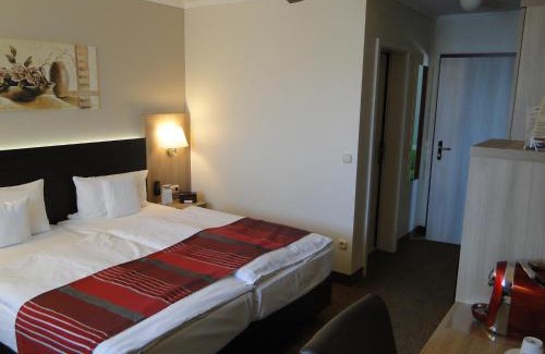 Oberthulba Hotel | Hotel Rhöner Land Garni - Bed & Breakfast