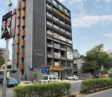 Ahmedabad Bed & Breakfast | Hotel RK ICON