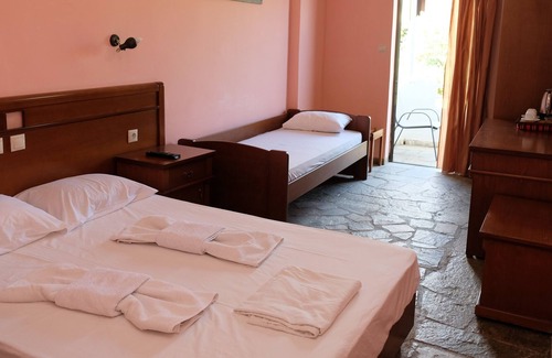 Rovies Hotel | Hotel Rovies