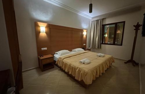 Akhfenir Hotel | HOTEL SAHARA BEACH AKHFENNiR
