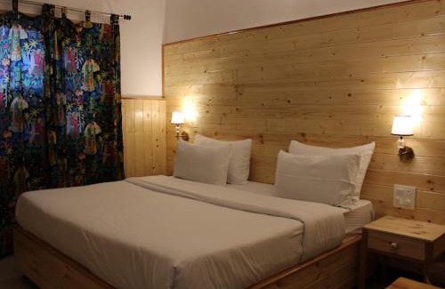 Bullawala Hotel | hotel saina inn