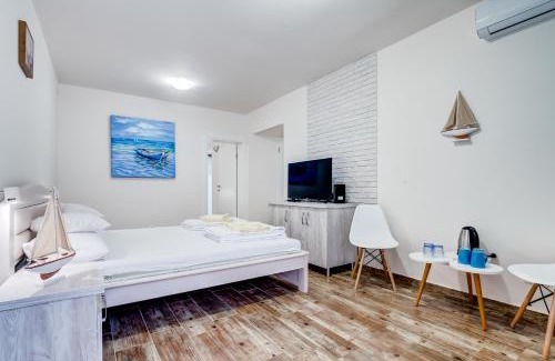 Dobrota Hotel | Hotel Sara