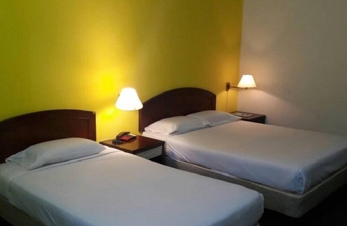 Kampung Seberang Pumpong Hotel | Hotel Seri Malaysia Alor Setar