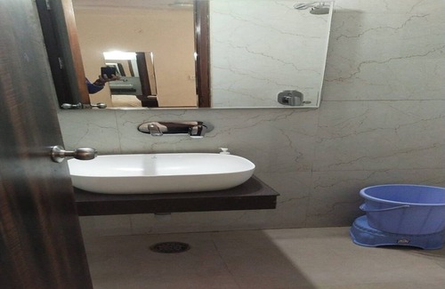 Gorakhpur Hotel | Hotel Shashwat