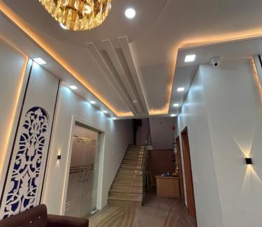 Barsana Hotel | Hotel Shri Radha Orchid Barsana