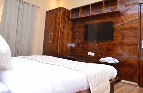 Sonepat Hotel | Hotel Signature Villa