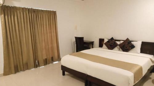 Devanahalli Hotel | HOTEL SQUARE INN Cosmopolitan