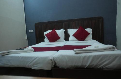 Hyderabad Hotel | Hotel Sriveda Paradise