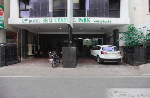 Periamet Hotel | Hotel SRM Central Park