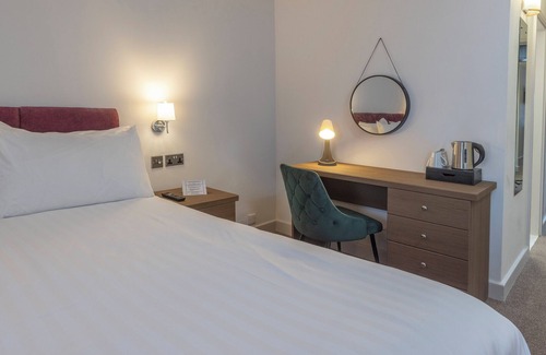 Newmillerdam Hotel | Hotel St Pierre, Sure Hotel Collection by Best Western