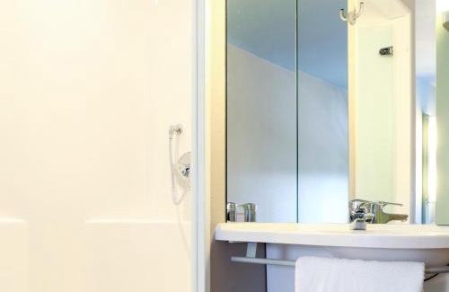 Wiesdorf Hotel | Hotel Stay Inn Köln Leverkusen City