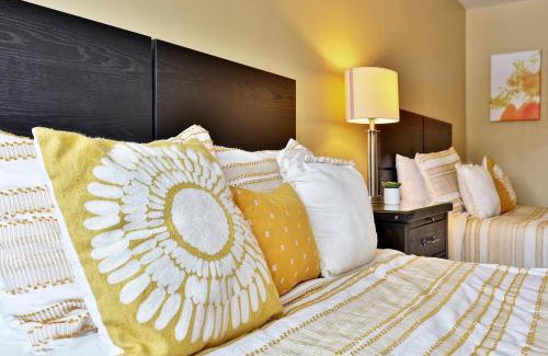 Killington Apartment | Hotel Style Condo Promising a Comfortable and Convenient Retreat right in the heart of Vermont ski country