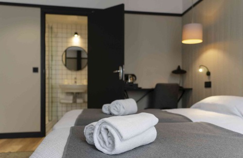Asnieres-sur-Seine Hotel | Hotel SUB