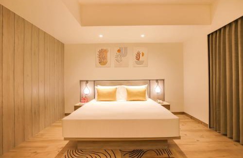 South West Hotel | Hotel Tark Premium Chanakyapuri