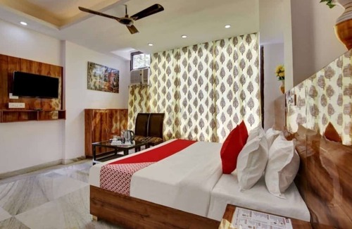 South West Hotel | Hotel The Grand