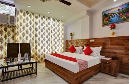 South West Hotel | Hotel The Grand