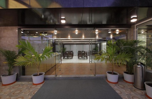 Paldi Hotel | HOTEL THE LOTUS PARK