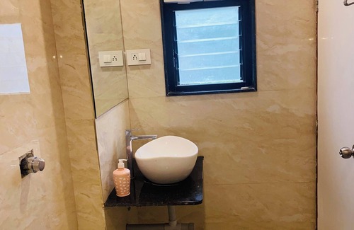 Nagpur Hotel | Hotel The Silver Nest