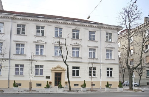 Zemun Hotel | Hotel Theater Belgrade