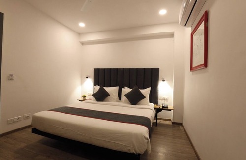 Nashik Hotel | Hotel Triton