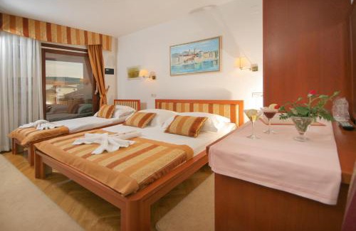 Trogir Hotel | Hotel Trogirski Dvori