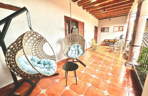 Santa Maria Ahuacatlan Apartment | Hotel type room, one block from the Lake centr 5